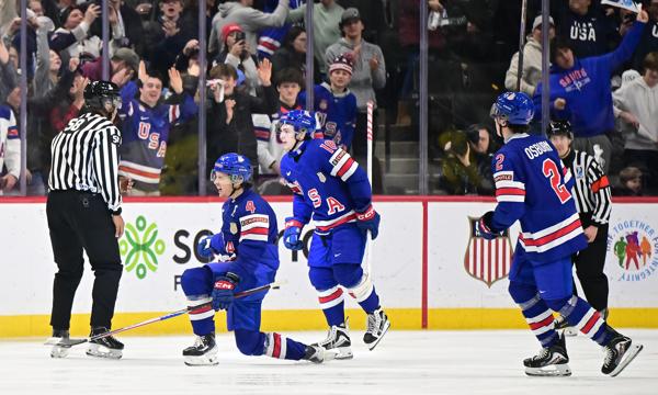 Featured image for USA Faces Finland in World Juniors Quarterfinals at 5 p.m. CT