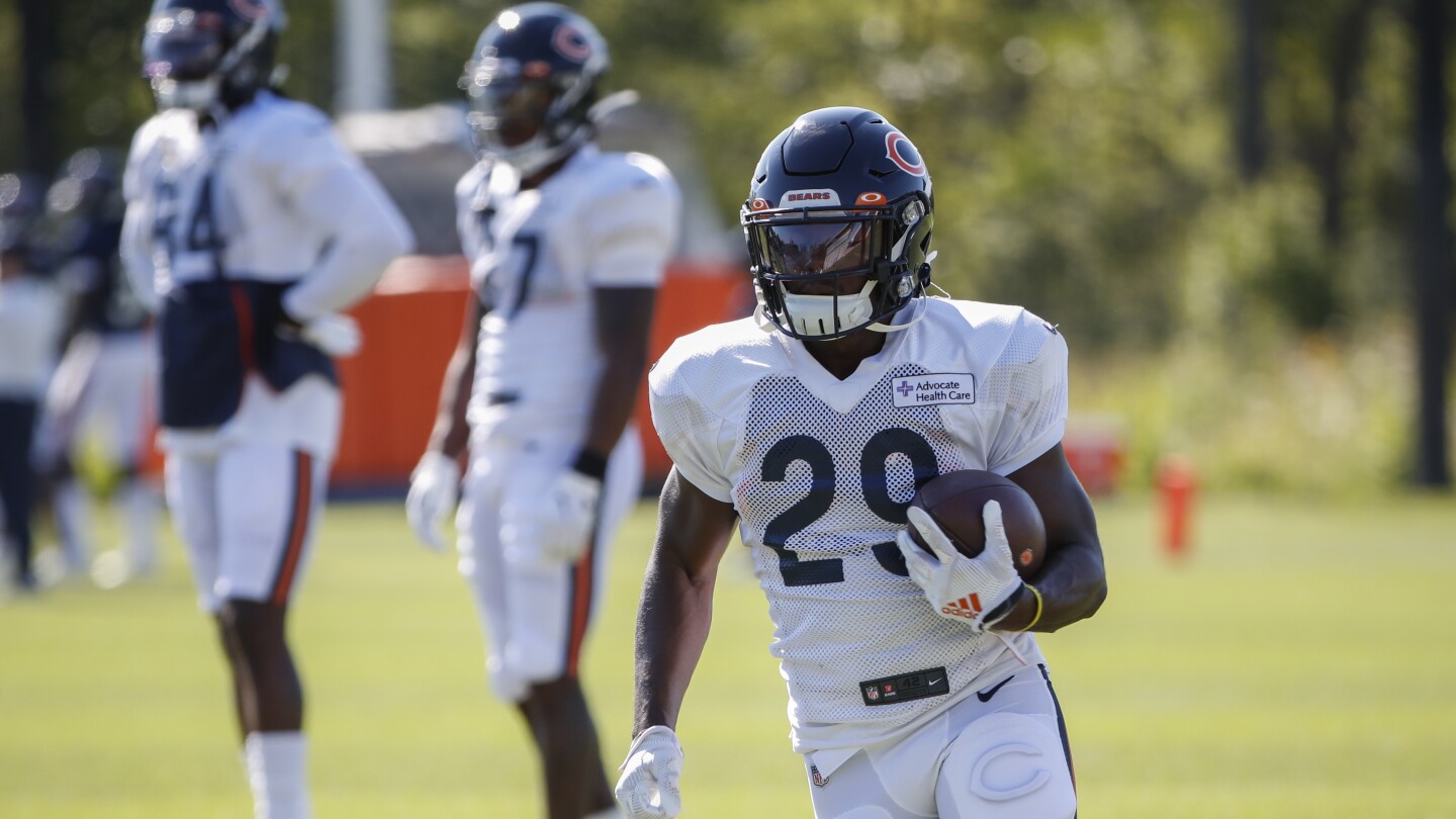 Tarik Cohen set to join Panthers' practice squad after injury hiatus