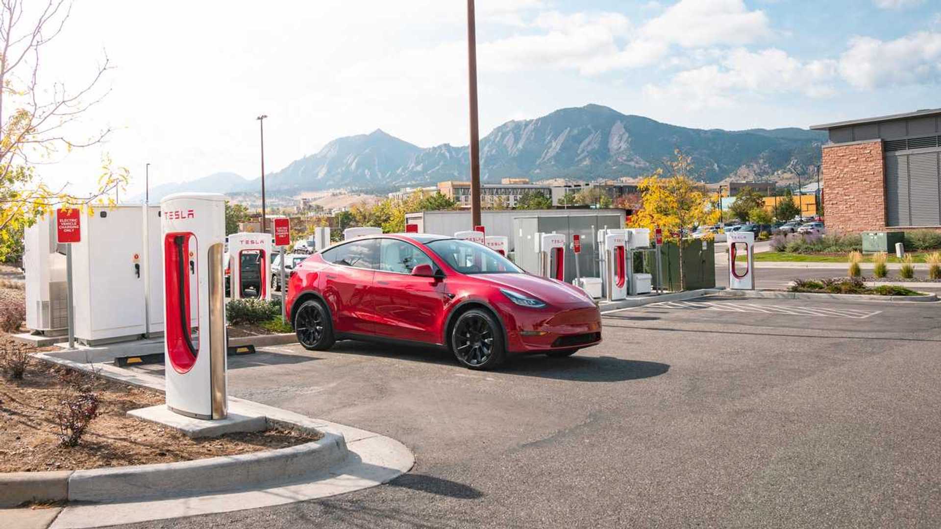 Tesla Dominates Q1 with Impressive Deliveries and Charging Network Expansion.