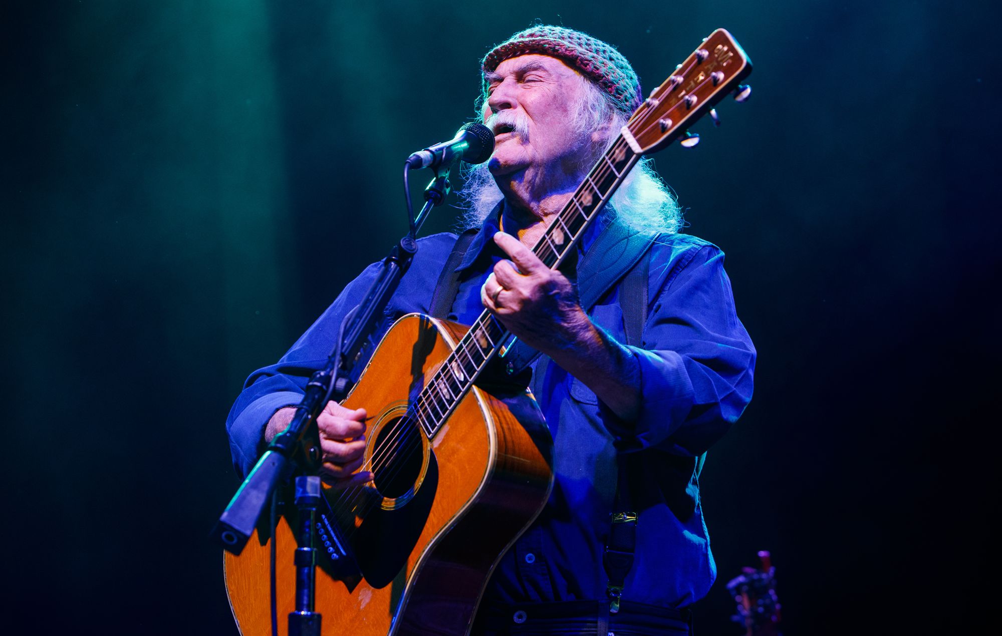 Graham Nash confirms David Crosby's COVID-19 death.