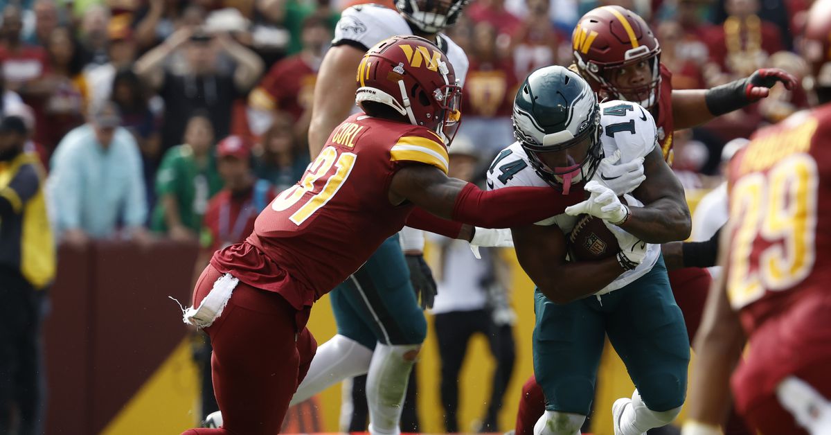 Eagles' Gainwell's playing time shrinks as they defeat Commanders in comeback win
