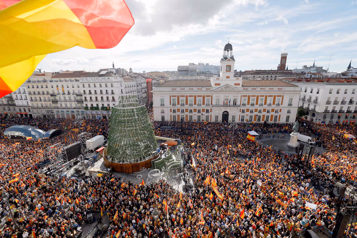 Featured image for Massive Protests Erupt Over Spain's Amnesty Deal with Catalan Separatists
