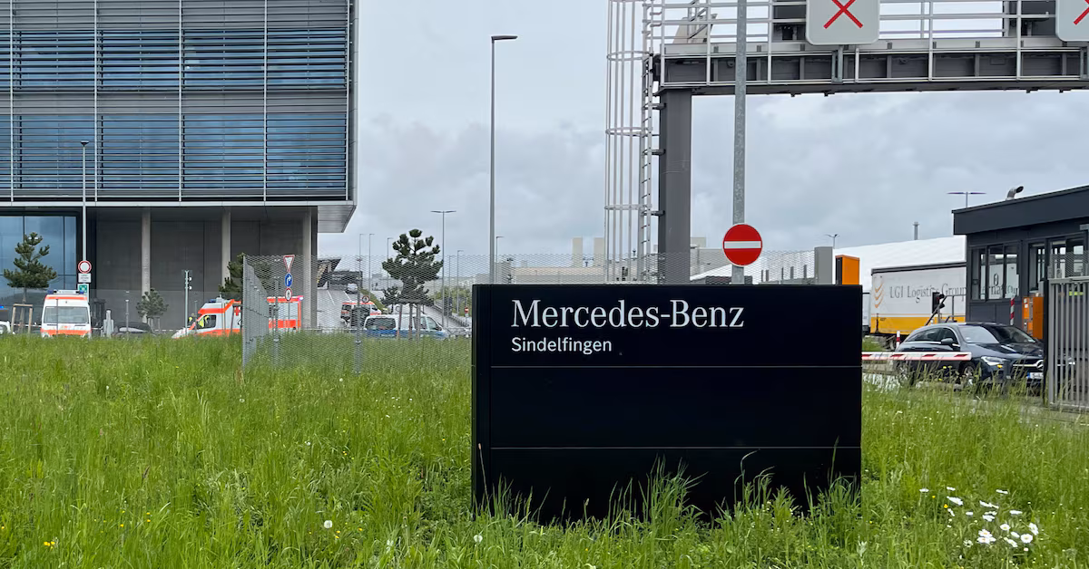 Fatal shooting at Mercedes-Benz plant in Germany, suspect in custody.