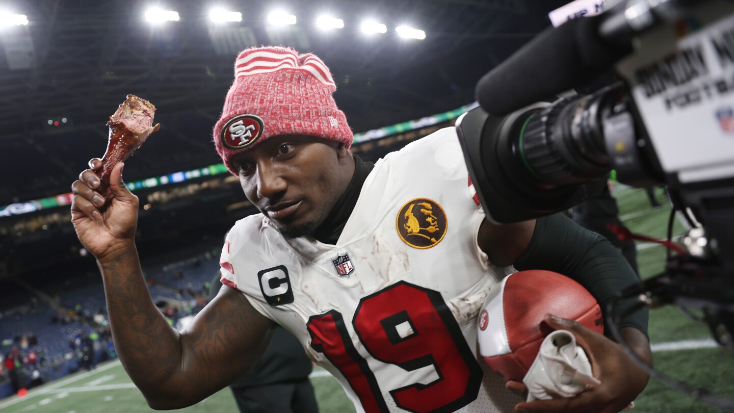 "49ers' Thanksgiving Triumph Over Seahawks Exposes Geno Smith's Struggles"