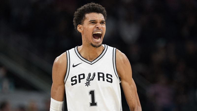 Wembanyama's Stellar Night Leads Spurs to Record-Tying Victory