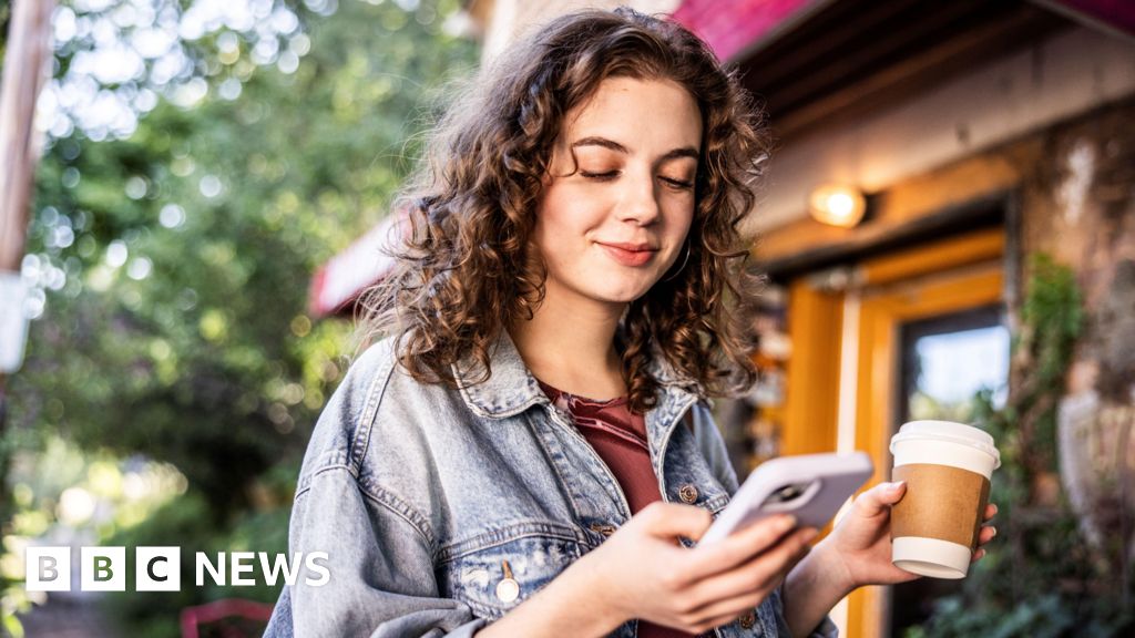 Featured image for Bumble to Lay Off 30% of Workforce Amid Dating App Challenges