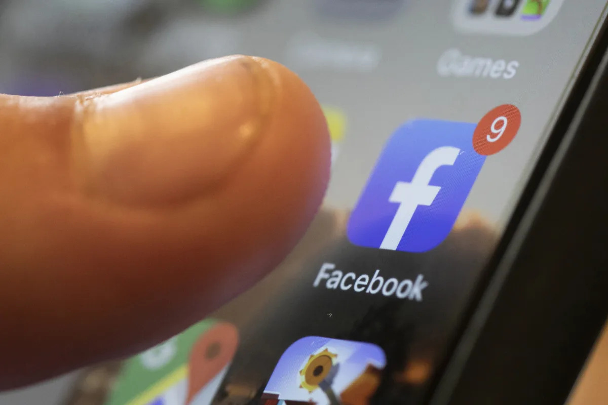The Aging of Facebook's 3 Billion Users.