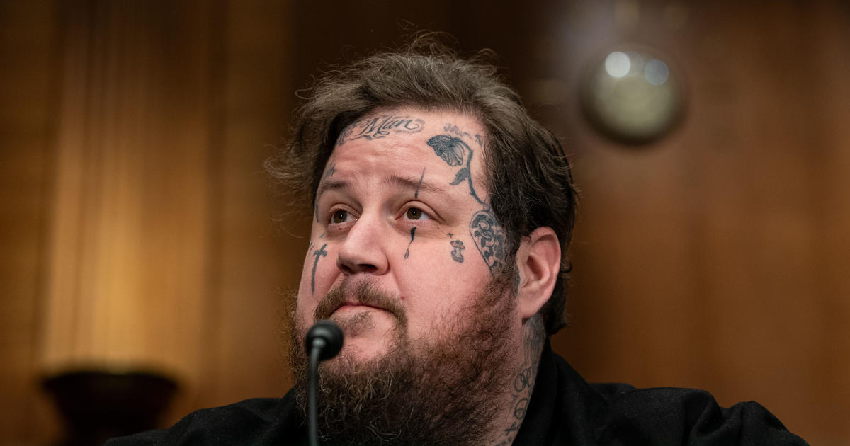 "Jelly Roll Calls for Action on Anti-Fentanyl Trafficking Legislation"