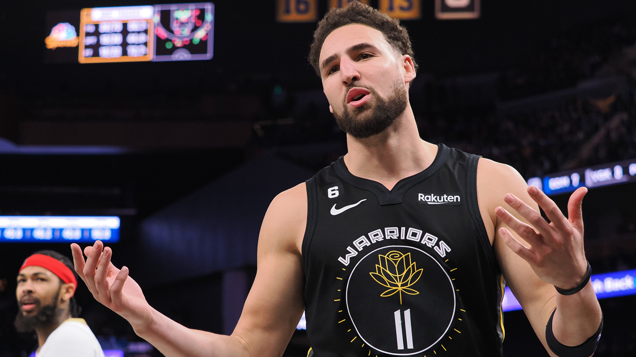 Klay Thompson's absence looms over Warriors-Thunder matchup.