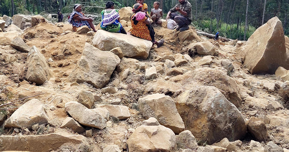 "Papua New Guinea Landslide Buries Over 2,000, Officials Confirm"