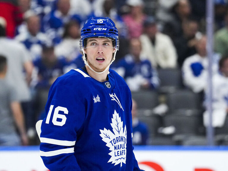 Featured image for Vegas Golden Knights acquire Mitch Marner in $96M, 8-year deal from Maple Leafs