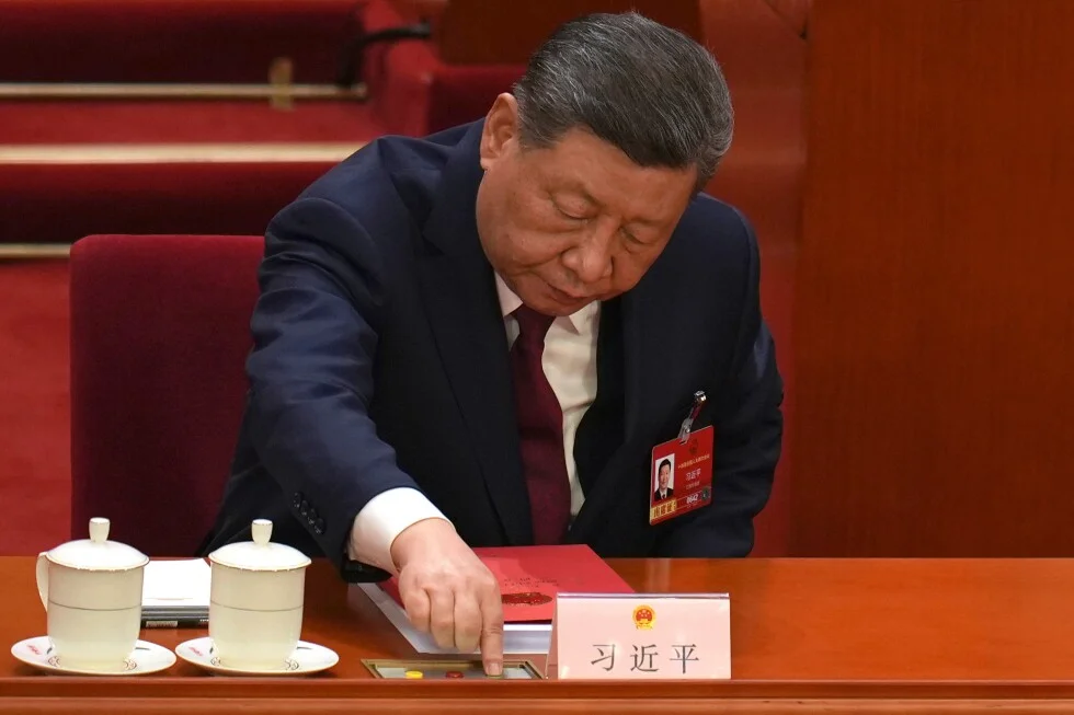 China casts itself as global stabilizer after NPC session