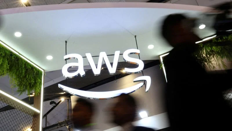 AWS Outage Highlights Internet Vulnerabilities and Service Disruptions