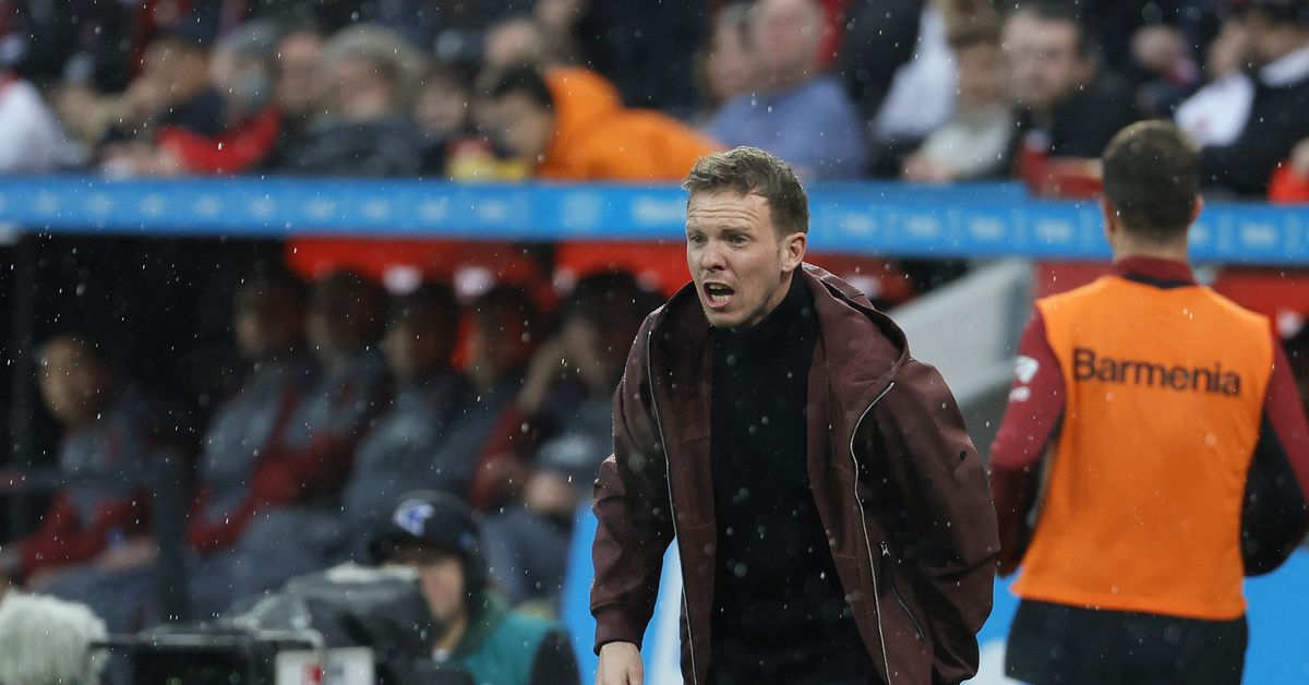 The Cost and Challenges of Top Football Managers: Insights from Bayern Munich and Tottenham.