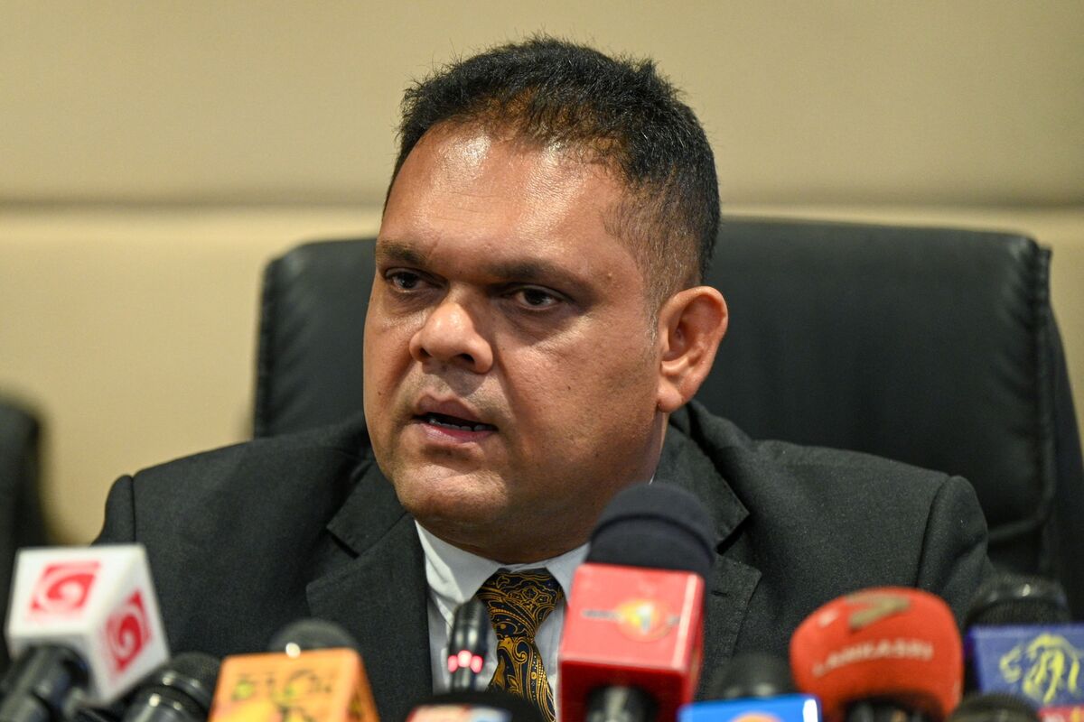 Sri Lanka's Creditors Seek Debt Restructuring Deal Excluding China