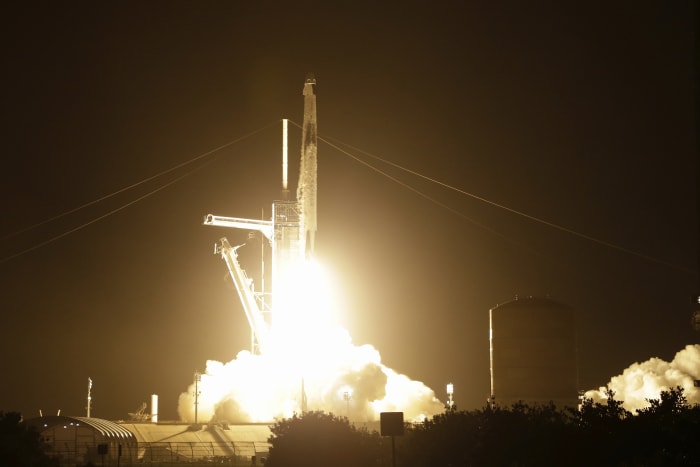 SpaceX's Nighttime Doubleheader: Starlink Satellites and Falcon 9 Block 5 Launch
