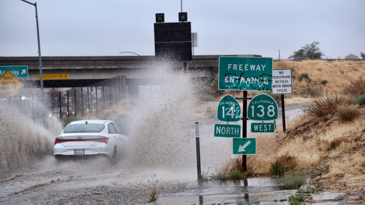Featured image for Record-Breaking Rainfall in Los Angeles: A Timeline and Impressive Totals