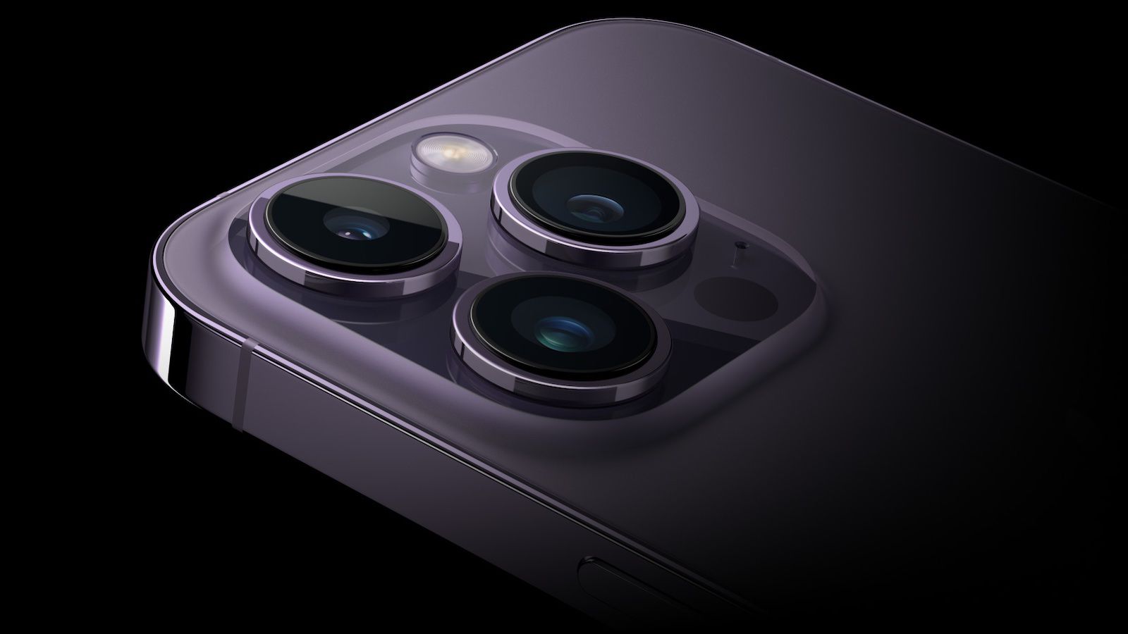 Featured image for iPhone 16 Pro to Feature Major Camera Upgrades and Screen Size Growth to Compete with Samsung, Reports Suggest.