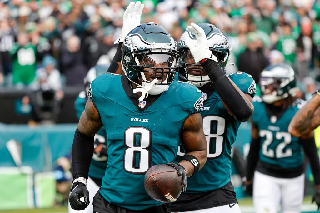 Featured image for Chicago Bears bolster secondary with signing of C.J. Gardner-Johnson