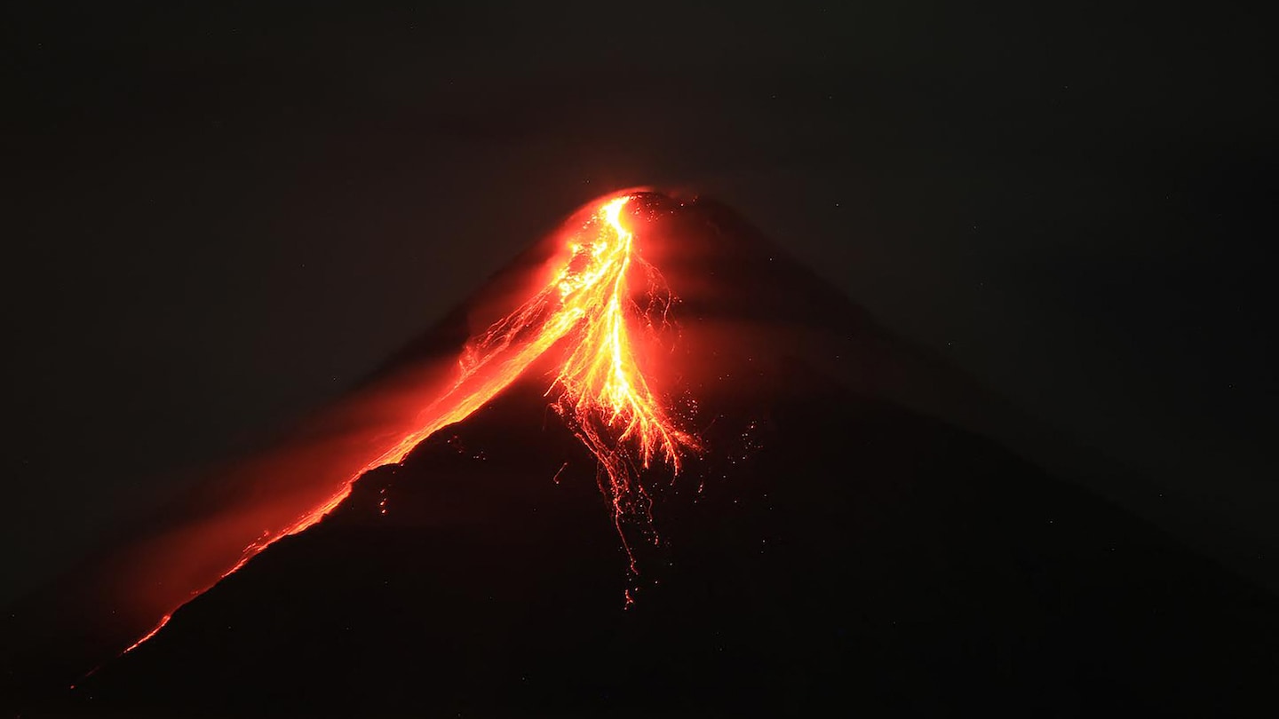 Mayon volcano forces thousands to evacuate in the Philippines