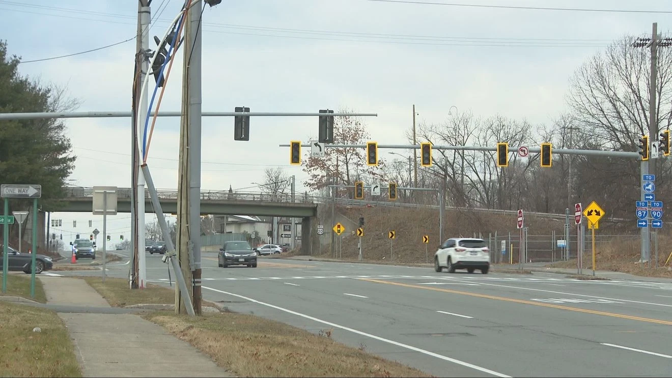 Featured image for Power Restored After Outage Near Guilderland and Albany