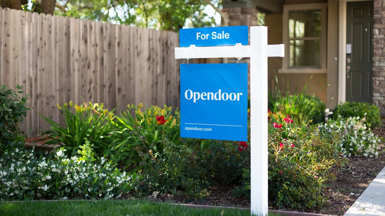 Opendoor to acquire Doma unit to cut refinance costs via automated closings