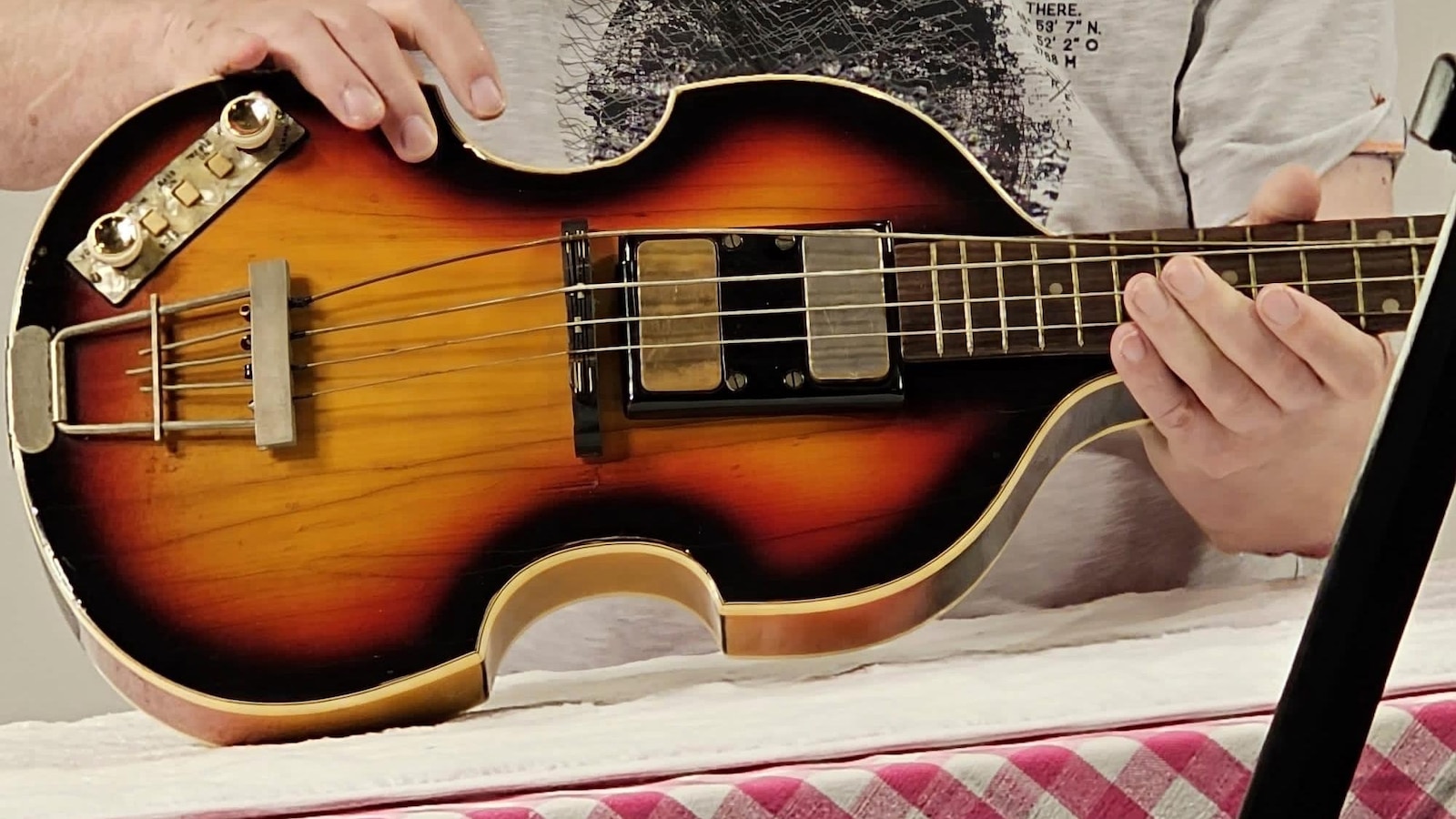 "Paul McCartney Reunited with Stolen Bass Guitar After 50 Years"