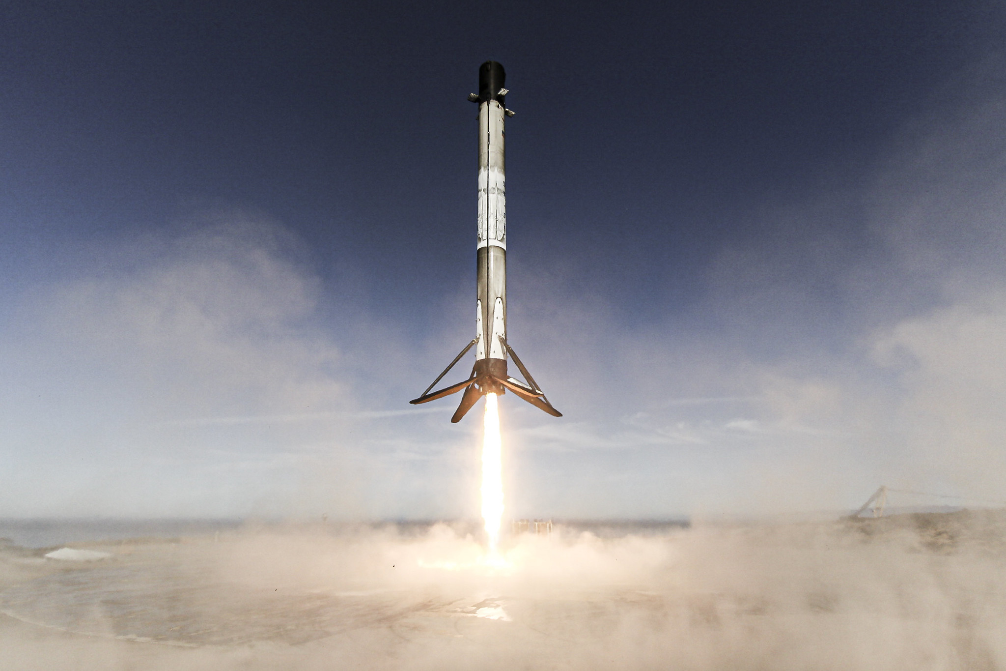 Featured image for Semiconductor Startup to Launch Payloads on Falcon 9
