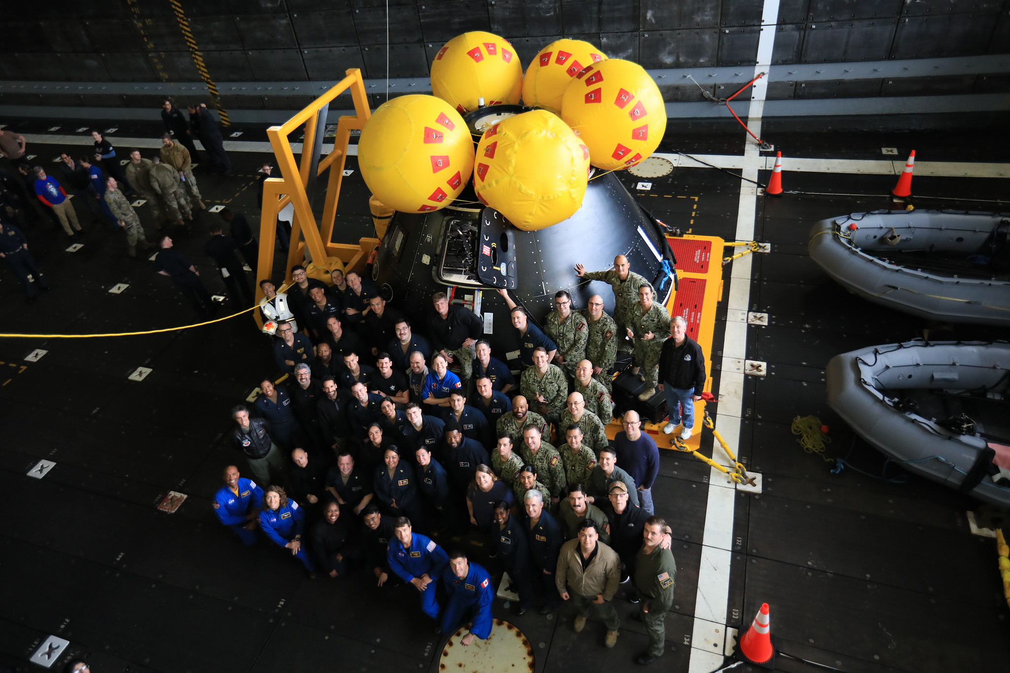 Featured image for "NASA Investigates Orion Hatch Design Flaws"