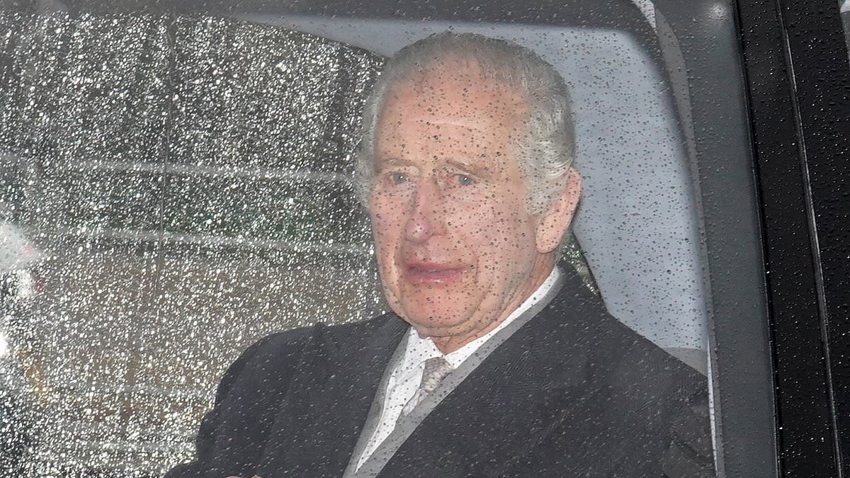 "King Charles Returns to London for Cancer Treatment with Queen Camilla by His Side"