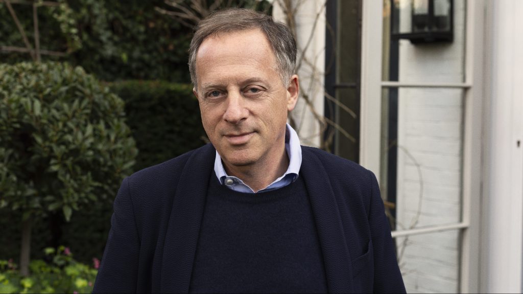 Featured image for BBC Chairman's Resignation Amid Anti-Semitism Accusations and Political Controversy