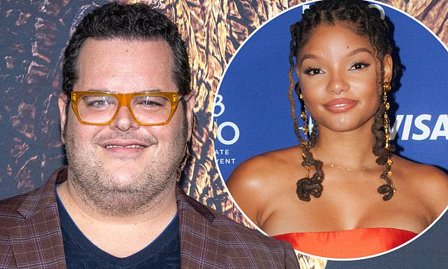 Featured image for Josh Gad defends The Little Mermaid against racist trolls and critics.