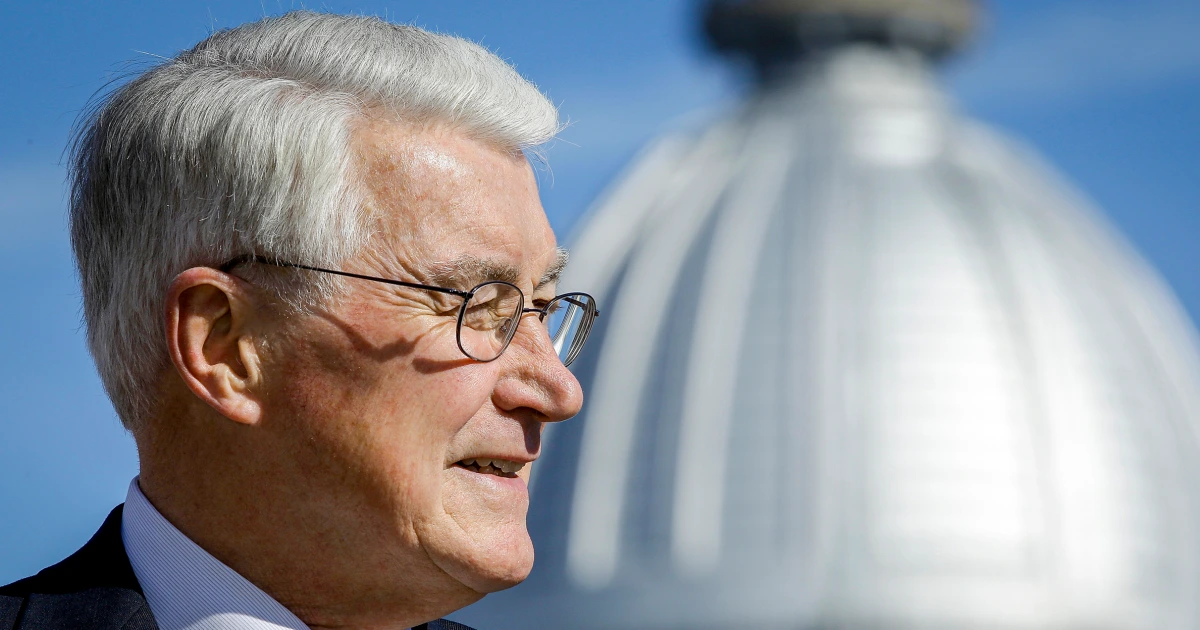 Featured image for Former Illinois Governor Jim Edgar Passes Away at 79