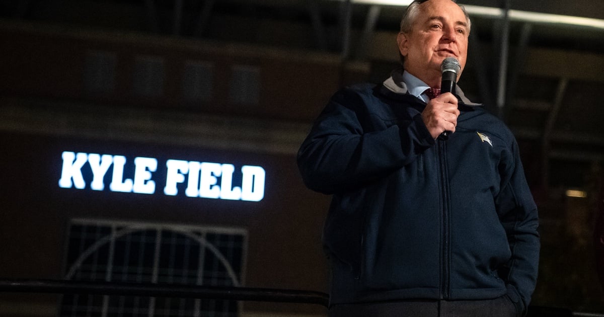 Featured image for Texas A&M President Mark A. Welsh III Resigns Amid Classroom Video Controversy