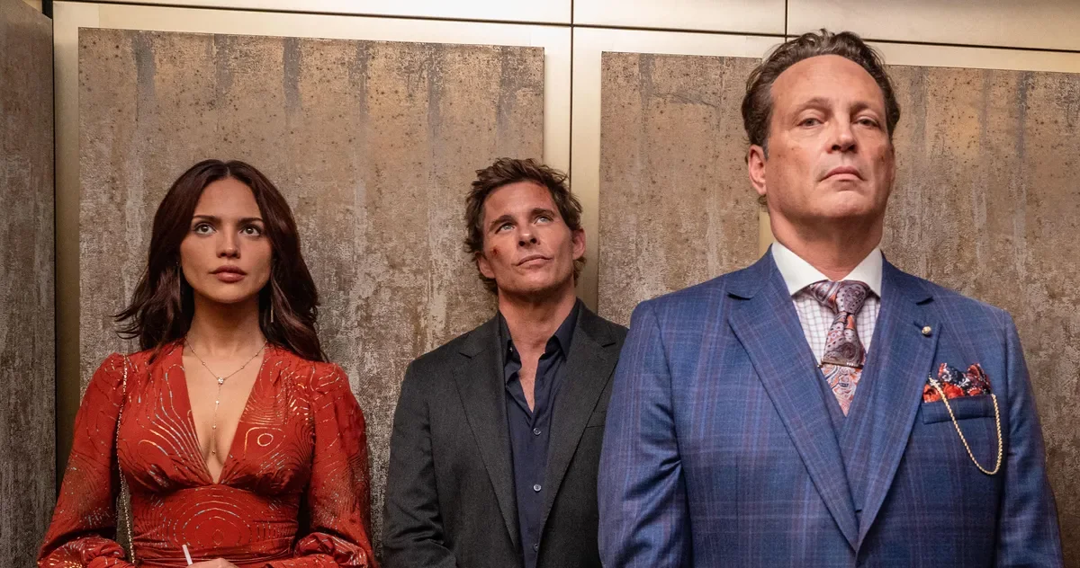 Hulu's Time-Travel Mob Comedy Aims for Midnight Cult Status