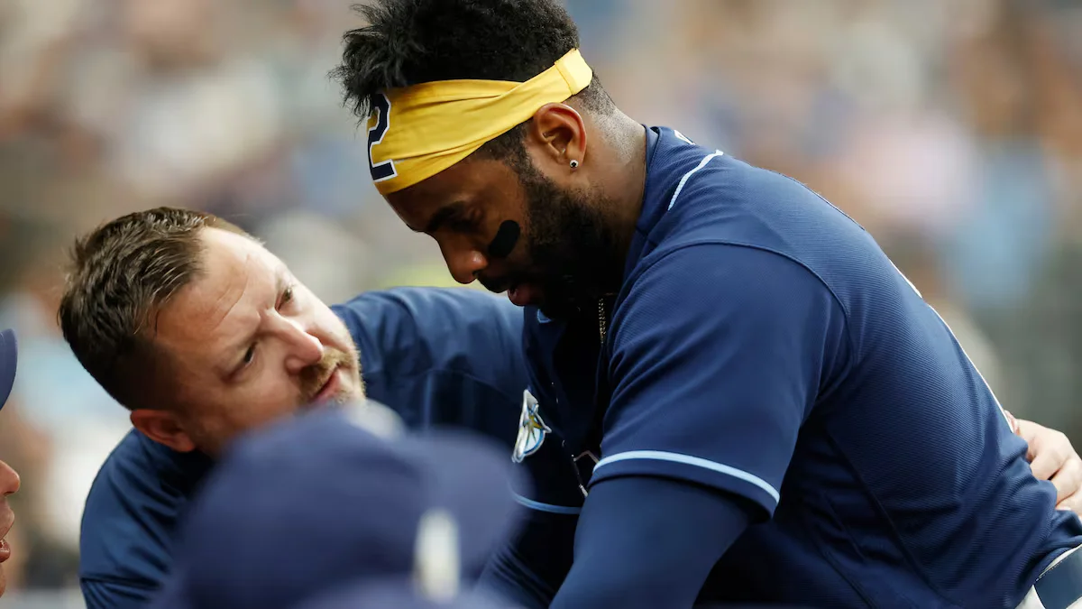 Dehydration Affects Yandy Diaz's Performance on the Field