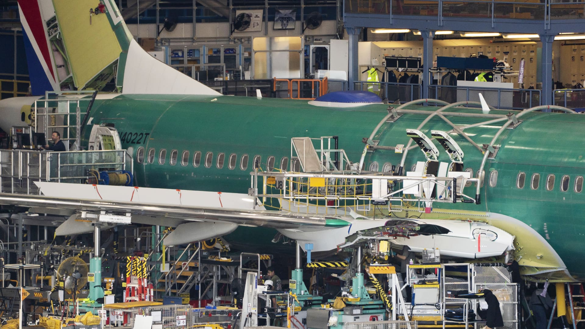 Featured image for Boeing to Resume China Deliveries and Increase Max Production