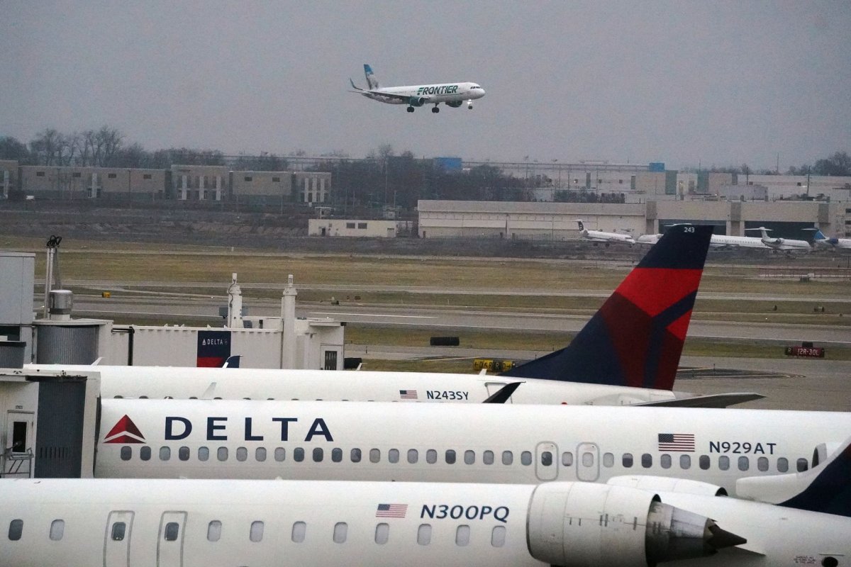 Featured image for Delta Pilot Arrested at SFO on Child Sexual Assault Charges