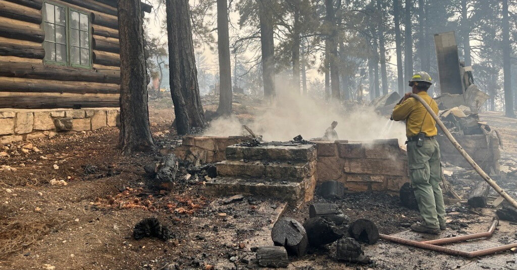 Featured image for Arizona Governor Calls for Investigation into Grand Canyon Wildfire Management