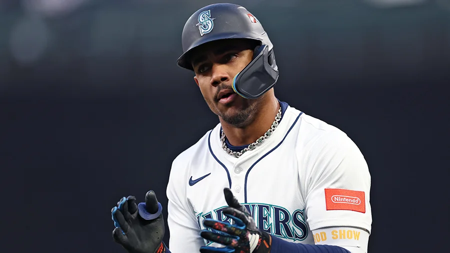 Mariners Aim for ALCS Victory and First World Series Appearance