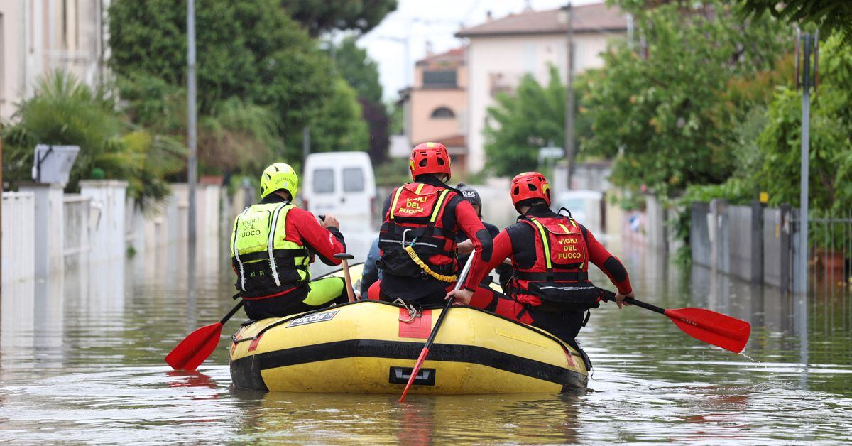 SpaceX and Italy's Unipol collaborate for flood relief in Italy.