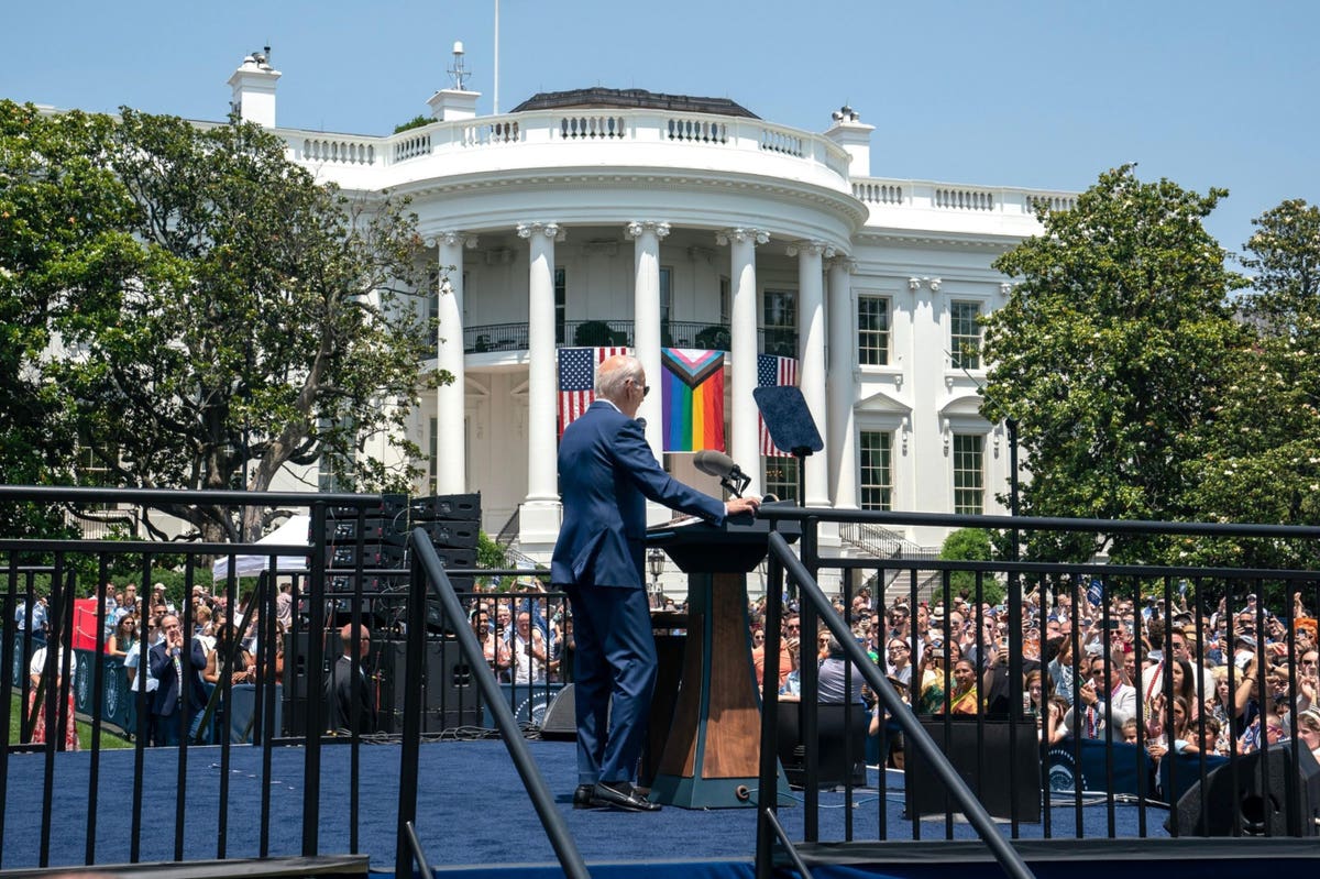Featured image for Controversy Surrounds White House Flag Display During Pride Month