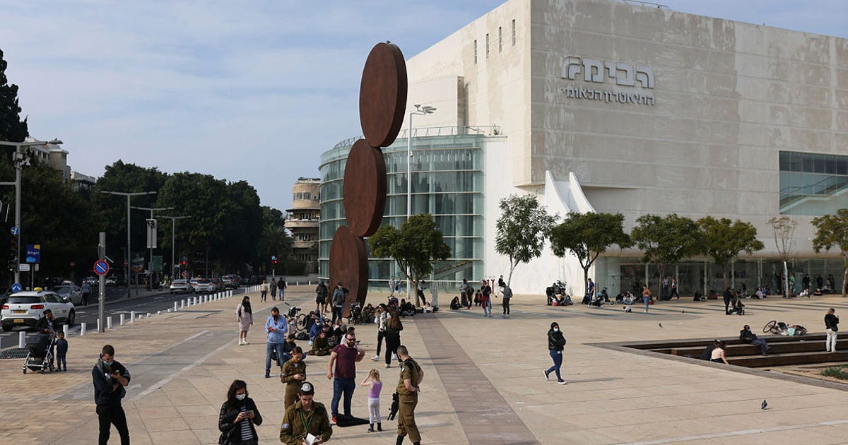 Controversial Russian Theater Performance in Israel Ignites Protests