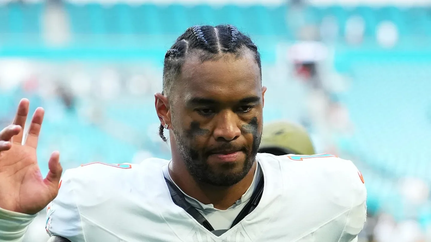 Dolphins Weigh Trading Tua as QB Market Heats Up