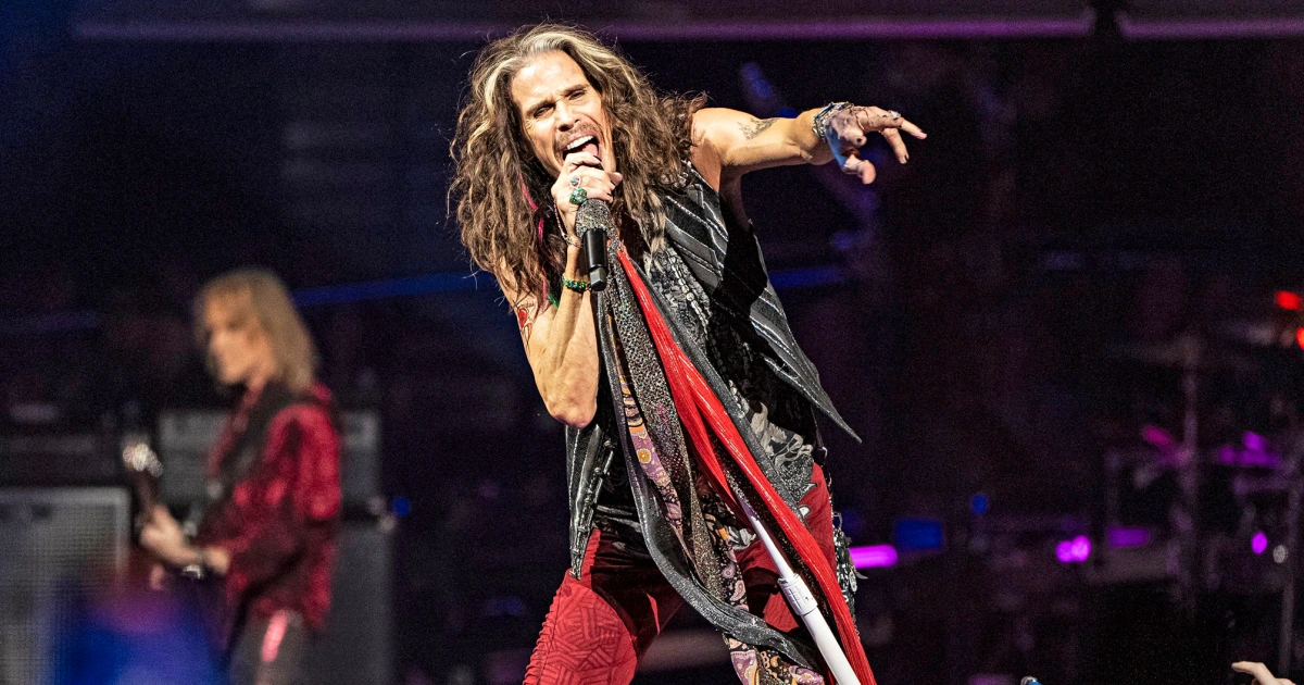 Featured image for Aerosmith's Farewell Tour Delayed as Steven Tyler Suffers Vocal Cord Injury