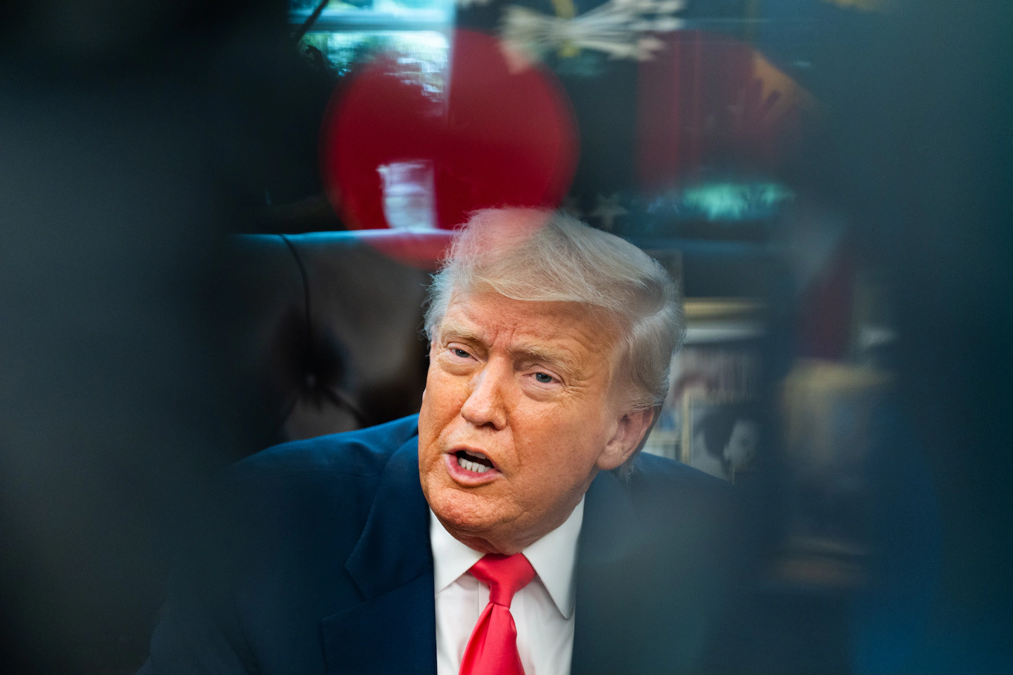 Trump to join law enforcement on Washington streets amid rising tensions