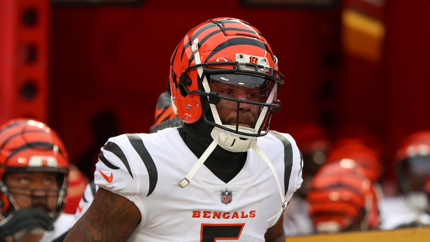 Featured image for Tee Higgins to Play Under Franchise Tag, No Bengals Extension Before Deadline