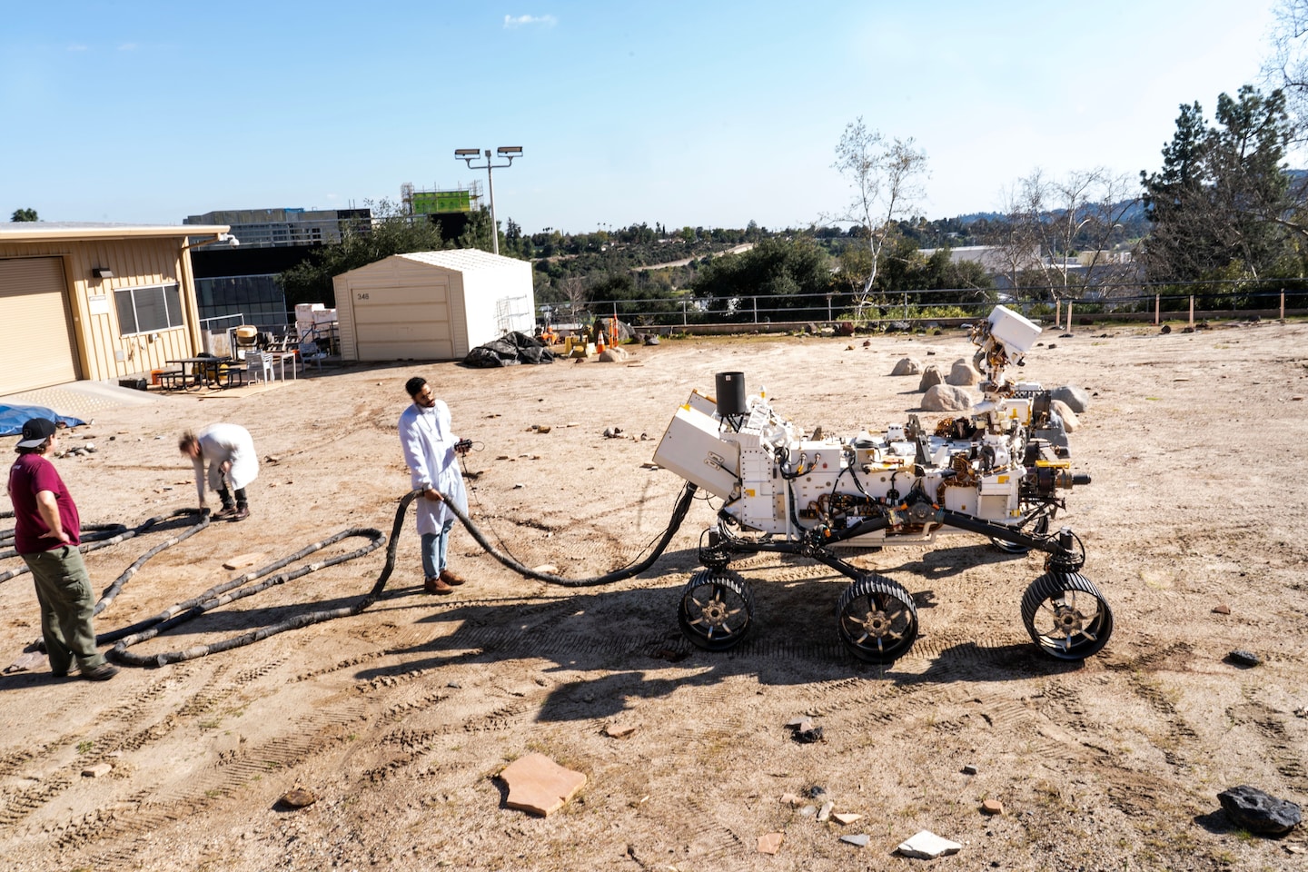"NASA's JPL Faces Major Layoffs Amid Congressional Budget Gridlock"