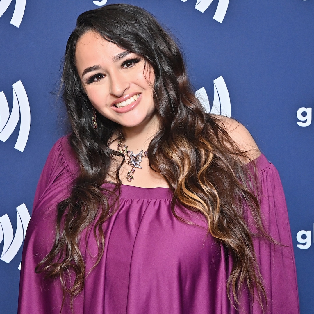 Jazz Jennings' Inspiring 70-Pound Weight Loss Journey
