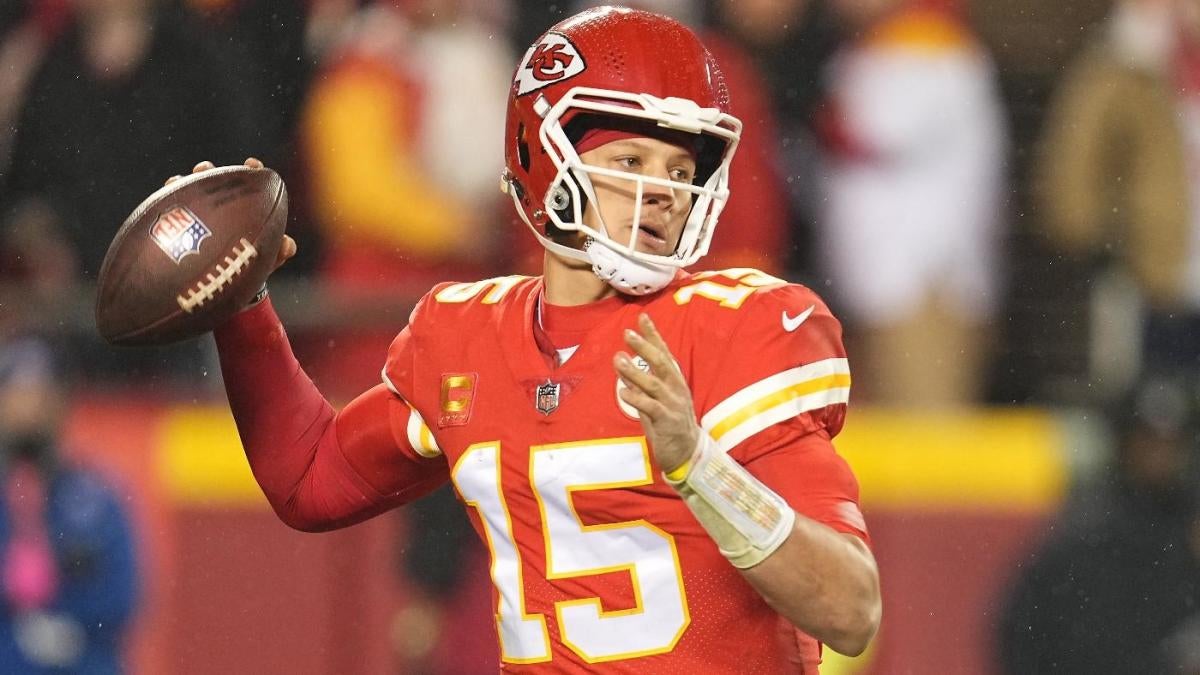 "2023 Week 2 NFL Predictions: Chiefs vs. Jaguars - Roster Moves and Inactives Revealed"